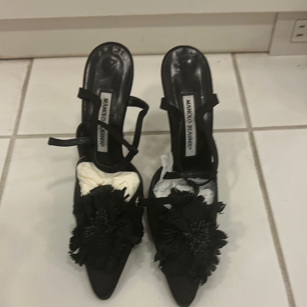 Manolo Blahnik Black Floral Heels hand made in Italy